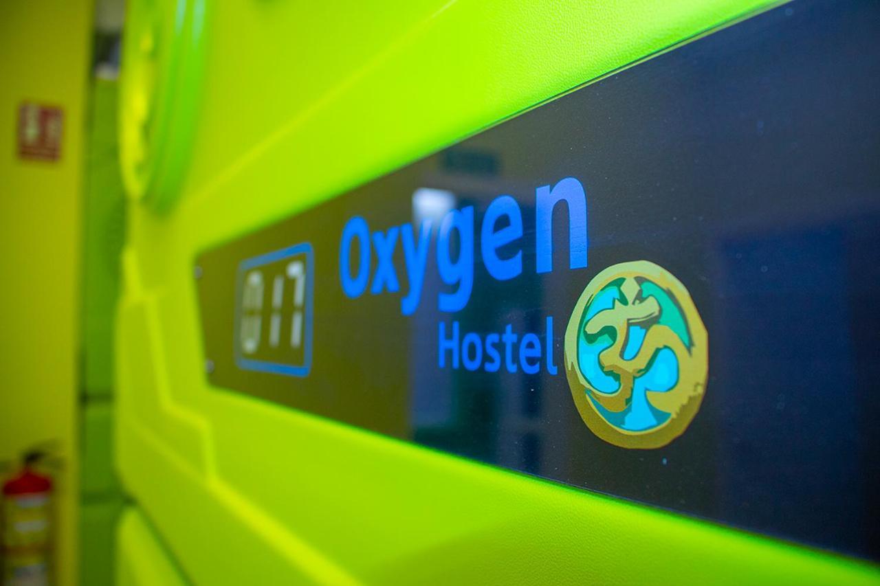 Oxygen Hostel Capsula Madri Exterior foto